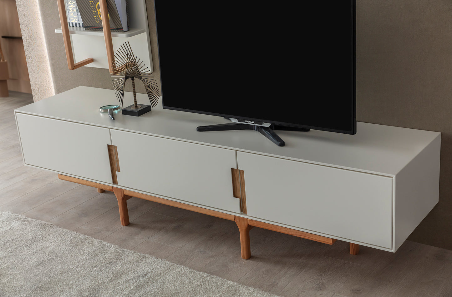 Aura Ceviz Yemek Odası