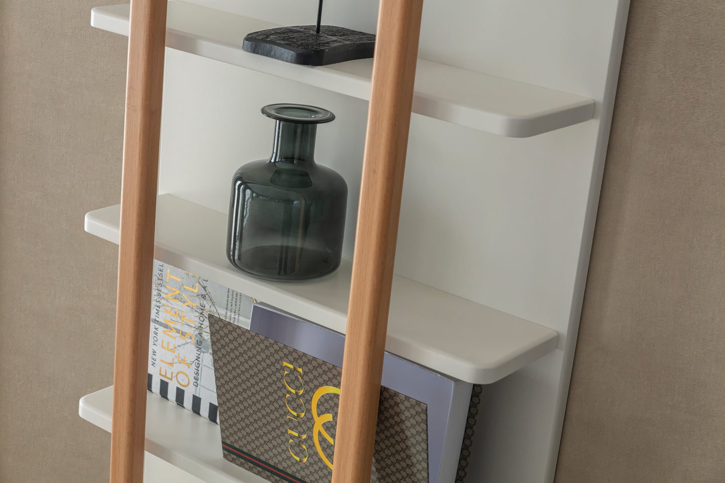 Aura Ceviz Yemek Odası